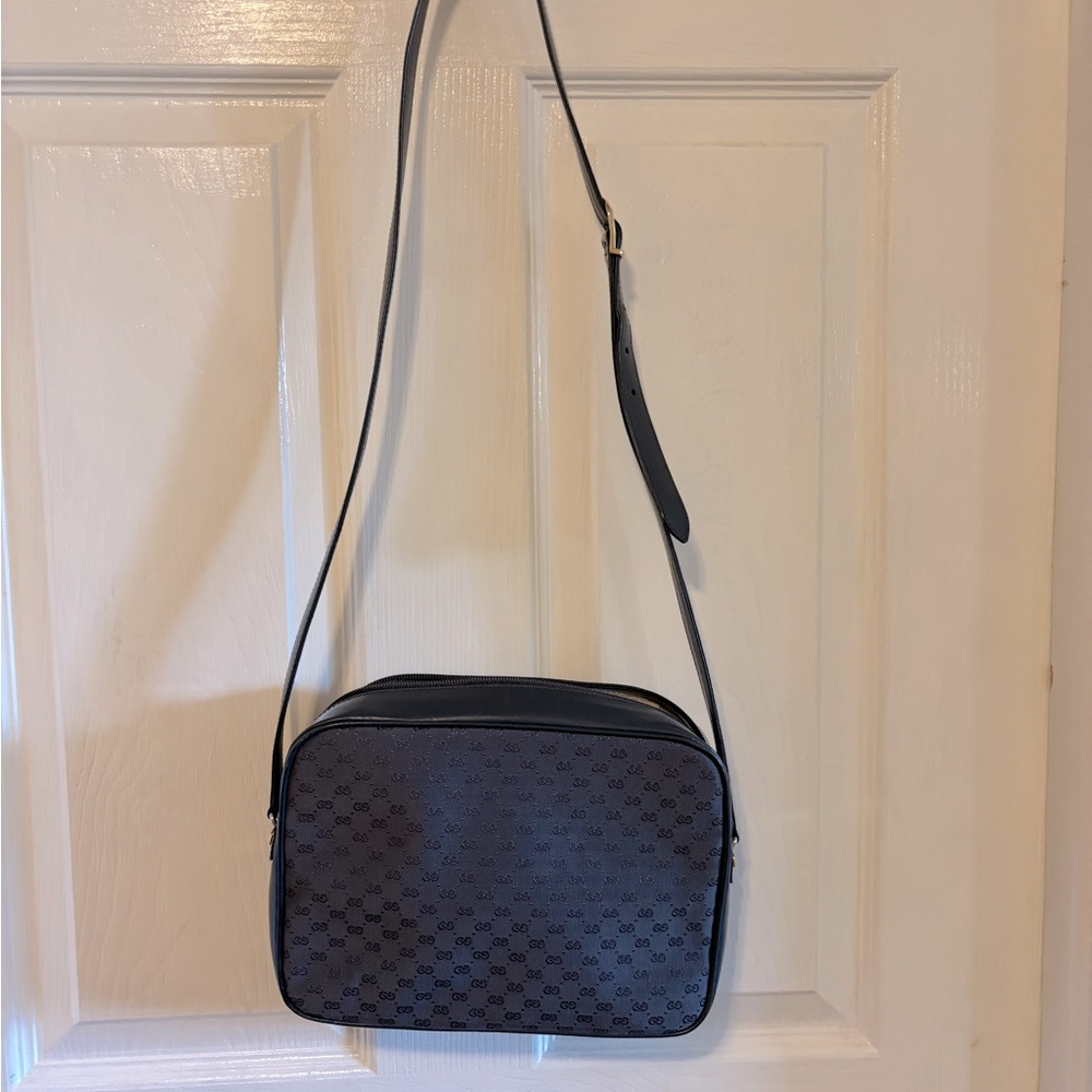 Vintage Gucci Accessory Line Micro GG Monogram Crossbody bag Coin Makeup Pouch - Picture 6 of 12